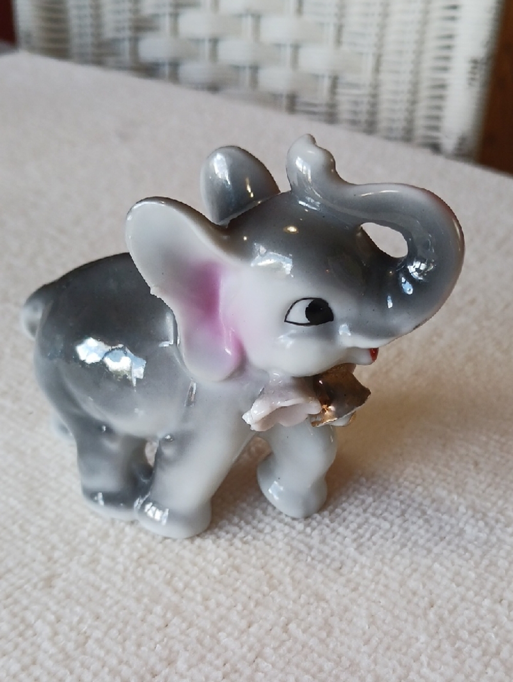 Vintage~ Ceramic Elephant Figurines- adorable lot of 7 - Picture 6 of 16